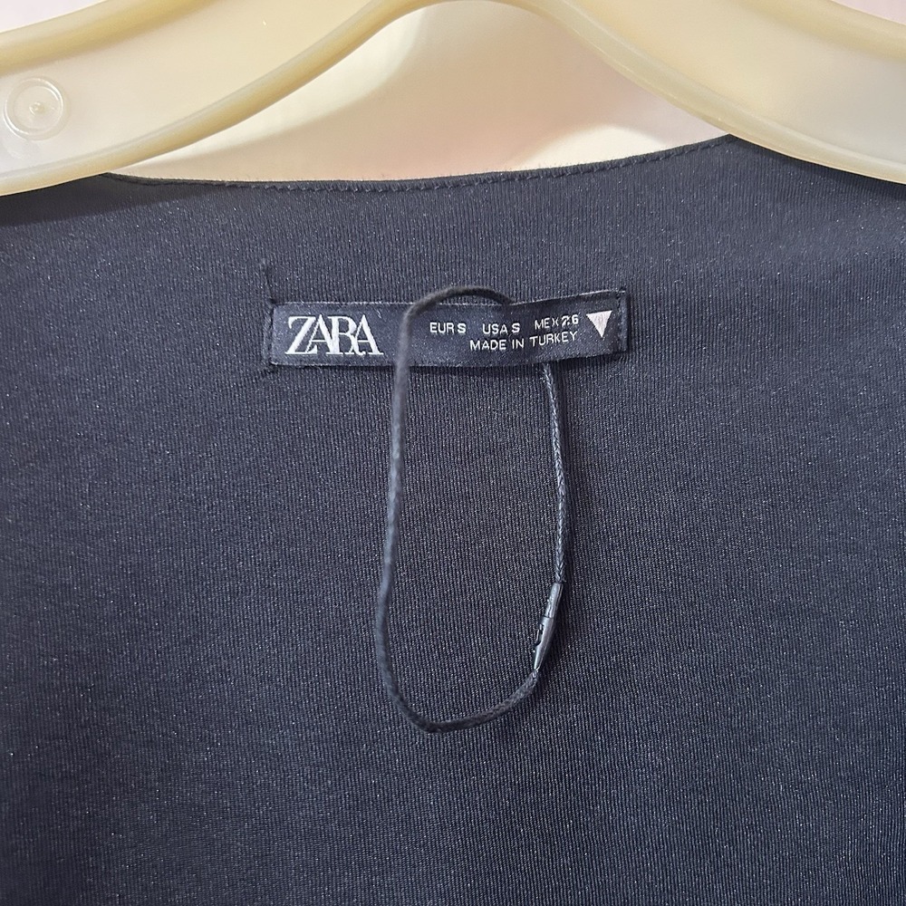Zara Dress Small Black Square Neck Structured Mini Bodycon Cap Sleeve LBD - Picture 6 of 6